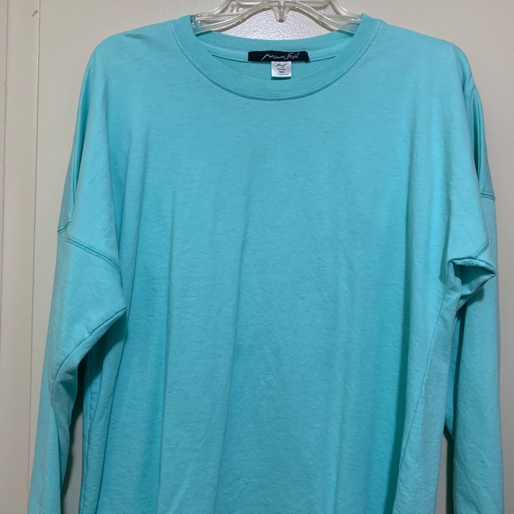 Blue Long Sleeve graphic Shirt!